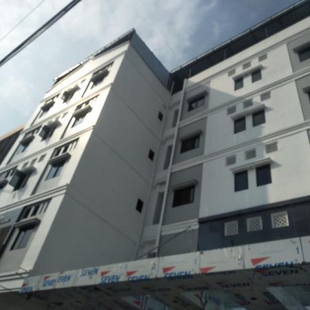 Penthouse Hotel Jakarta Bagian luar foto