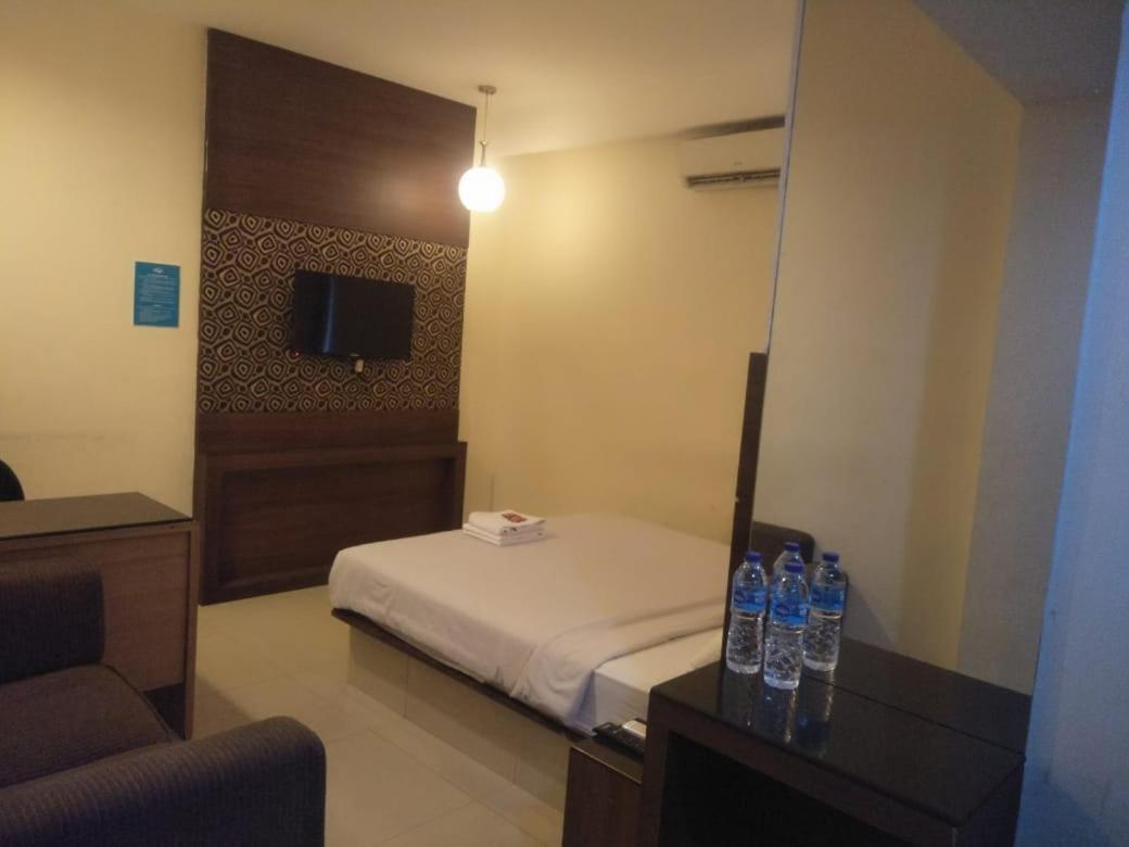 Penthouse Hotel Jakarta Bagian luar foto